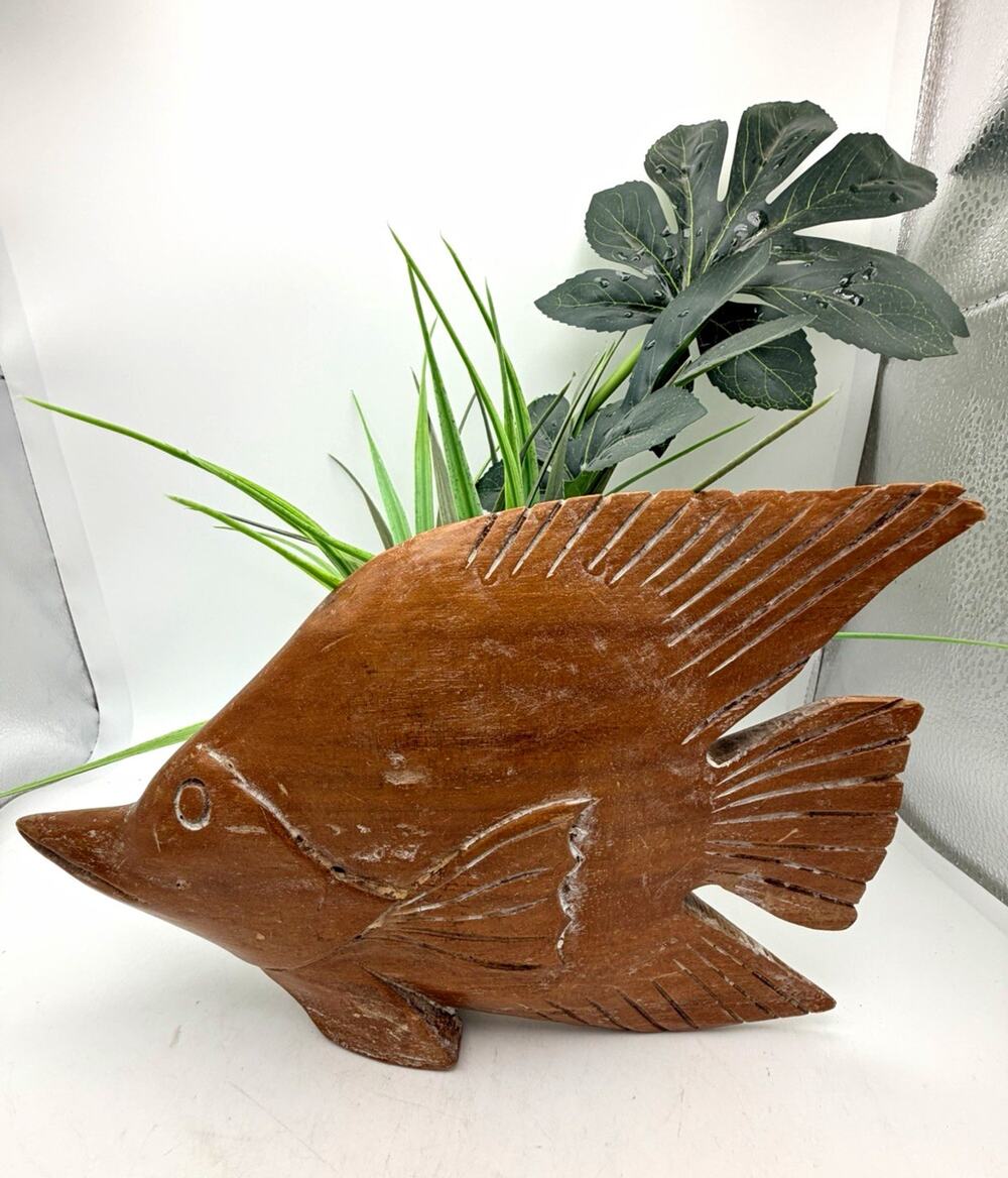 Hand Carved Brown Wooden Fish Figurine Carving Sculpture Decor